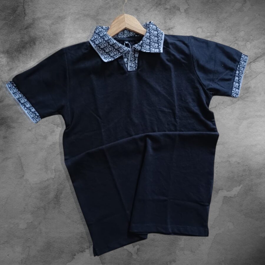 Men's Buttonless Polo T-Shirt - Black